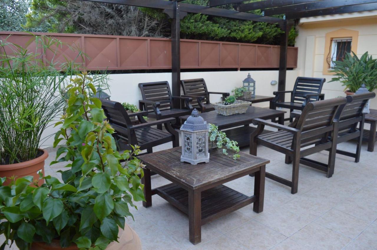 Villa Avatos - Near To The Port Of Rafina And The Airport Of Athens Agios Spyridon (Spata-Artemida) Exterior foto